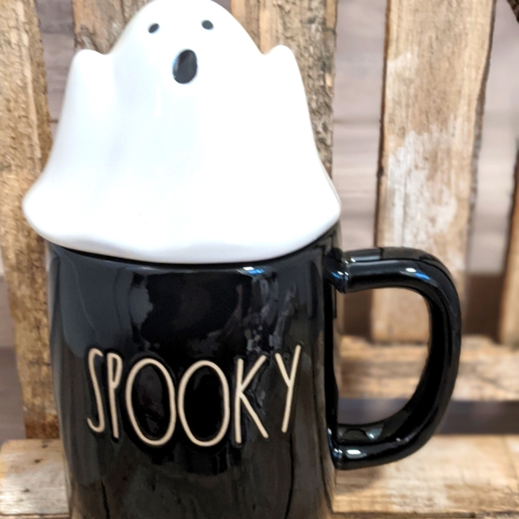 🇺🇸 Rae Dunn SPOOKY Ghost 👻 Topper Mug